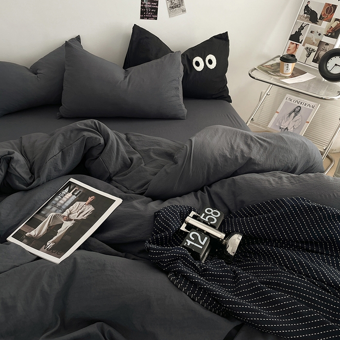 91家纺网 家纺一手货源 找家纺 优尚佳生活馆 2025新款ins风超柔褶皱亲肤磨毛水洗棉四件套纯色系列（风格一） 布鲁灰