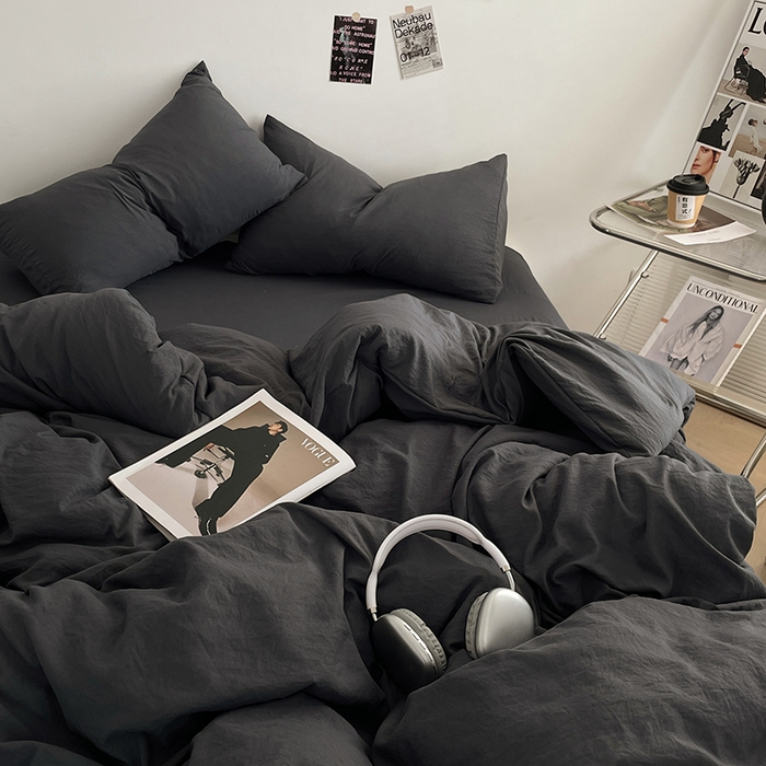 91家纺网 家纺一手货源 找家纺 优尚佳生活馆 2025新款ins风超柔褶皱亲肤磨毛水洗棉四件套纯色系列（风格一） 布鲁灰