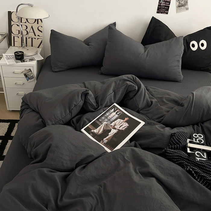 91家纺网 家纺一手货源 找家纺 优尚佳生活馆 2025新款ins风超柔褶皱亲肤磨毛水洗棉四件套纯色系列（风格一） 布鲁灰