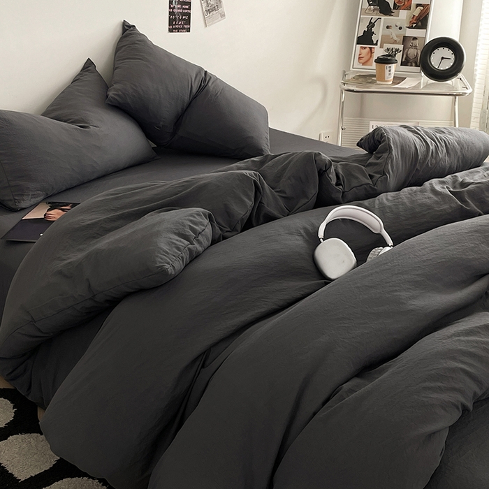 91家纺网 家纺一手货源 找家纺 优尚佳生活馆 2025新款ins风超柔褶皱亲肤磨毛水洗棉四件套纯色系列（风格一） 布鲁灰