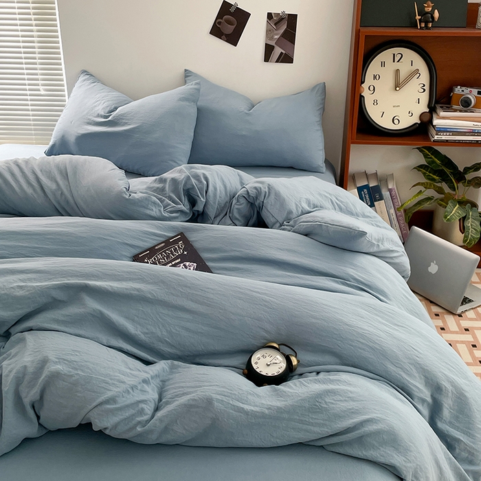 91家纺网 家纺一手货源 找家纺 优尚佳生活馆 2025新款ins风超柔褶皱亲肤磨毛水洗棉四件套纯色系列（风格二） 尼罗蓝