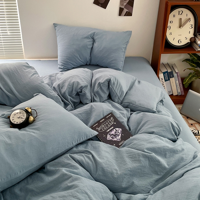 91家纺网 家纺一手货源 找家纺 优尚佳生活馆 2025新款ins风超柔褶皱亲肤磨毛水洗棉四件套纯色系列（风格二） 尼罗蓝