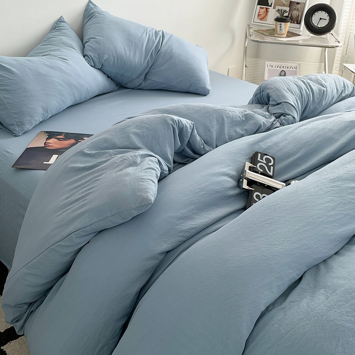 91家纺网 家纺一手货源 找家纺 优尚佳生活馆 2025新款ins风超柔褶皱亲肤磨毛水洗棉四件套纯色系列（风格一） 尼罗蓝