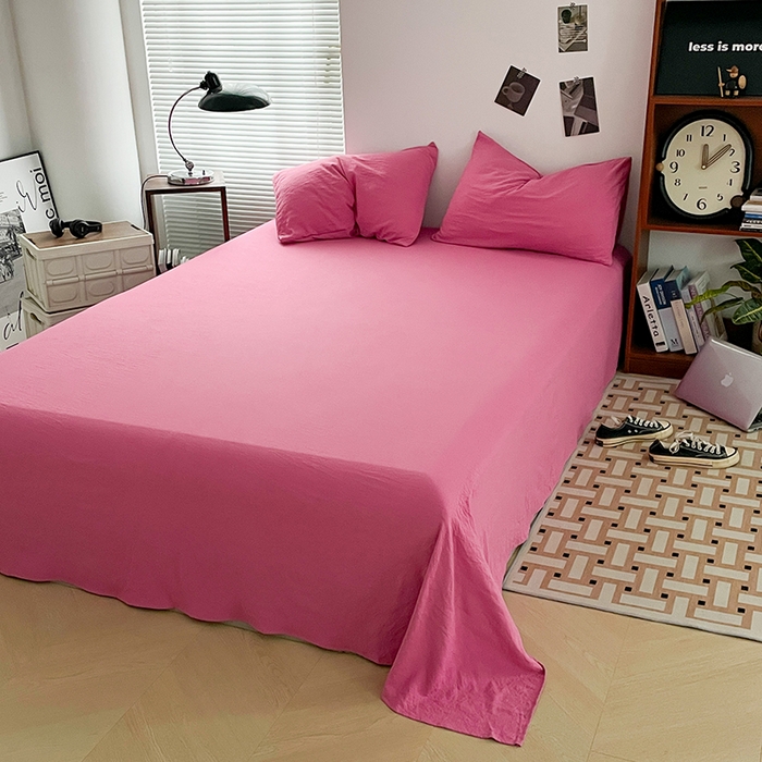 91家纺网 家纺一手货源 找家纺 优尚佳生活馆 2025新款ins风超柔褶皱亲肤磨毛水洗棉四件套纯色系列（风格二） 优尚玫红