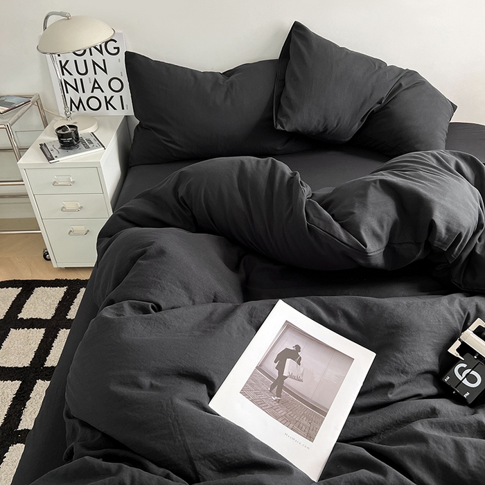 91家纺网 家纺一手货源 找家纺 优尚佳生活馆 2025新款ins风超柔褶皱亲肤磨毛水洗棉四件套纯色系列（风格二） 墨黑