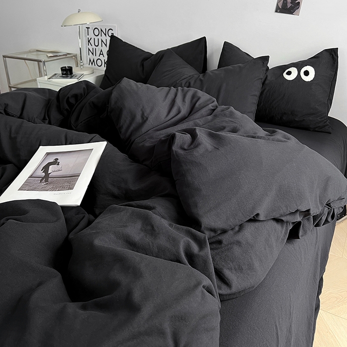 91家纺网 家纺一手货源 找家纺 优尚佳生活馆 2025新款ins风超柔褶皱亲肤磨毛水洗棉四件套纯色系列（风格二） 墨黑