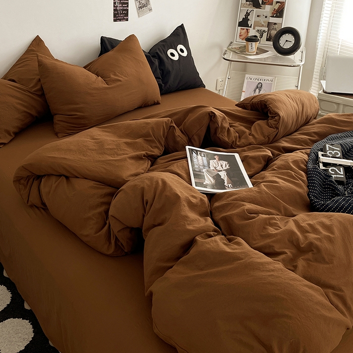 91家纺网 家纺一手货源 找家纺 优尚佳生活馆 2025新款ins风超柔褶皱亲肤磨毛水洗棉四件套纯色系列（风格一） 焦糖