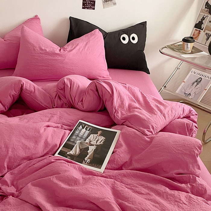 91家纺网 家纺一手货源 找家纺 优尚佳生活馆 2025新款ins风超柔褶皱亲肤磨毛水洗棉四件套纯色系列（风格一） 优尚玫红