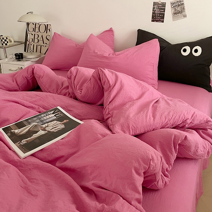 91家纺网 家纺一手货源 找家纺 优尚佳生活馆 2025新款ins风超柔褶皱亲肤磨毛水洗棉四件套纯色系列（风格一） 优尚玫红