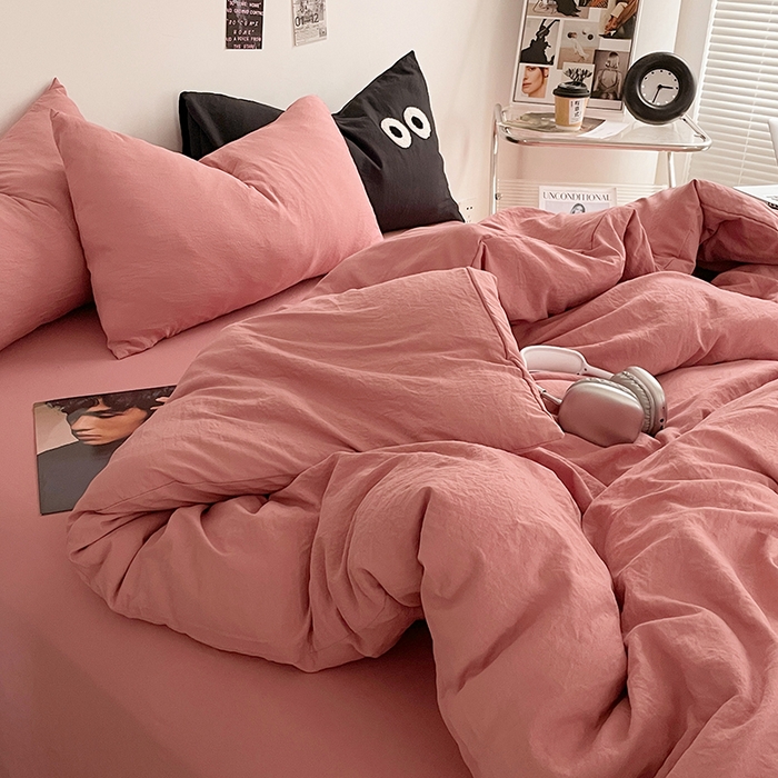 91家纺网 家纺一手货源 找家纺 优尚佳生活馆 2025新款ins风超柔褶皱亲肤磨毛水洗棉四件套纯色系列（风格一） 梦露粉