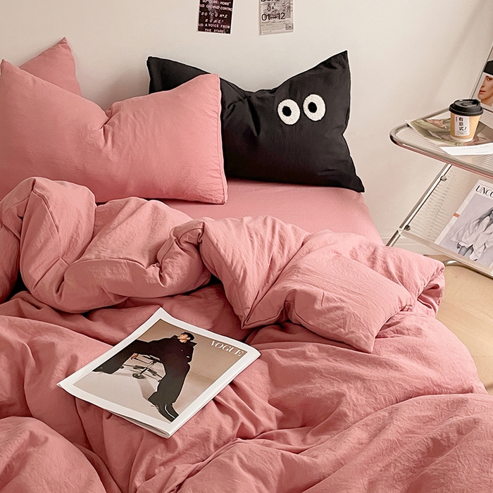 91家纺网 家纺一手货源 找家纺 优尚佳生活馆 2025新款ins风超柔褶皱亲肤磨毛水洗棉四件套纯色系列（风格一） 梦露粉