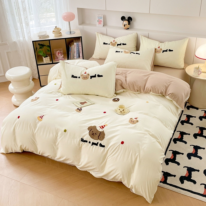 91家纺网 家纺一手货源 找家纺 优尚佳生活馆 2025新款水洗棉毛巾绣四件套（提供买家秀） 泡芙狗