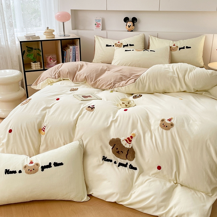 91家纺网 家纺一手货源 找家纺 优尚佳生活馆 2025新款水洗棉毛巾绣四件套（提供买家秀） 泡芙狗