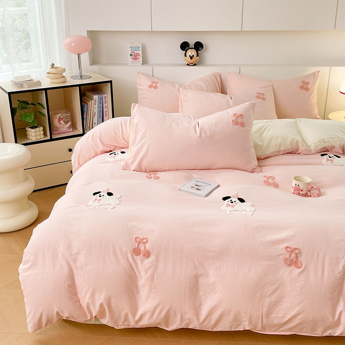 91家纺网 家纺一手货源 找家纺 优尚佳生活馆 2025新款水洗棉毛巾绣四件套（提供买家秀） 樱桃奶狗