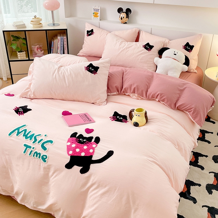 91家纺网 家纺一手货源 找家纺 优尚佳生活馆 2025新款水洗棉毛巾绣四件套（提供买家秀） 招财猫