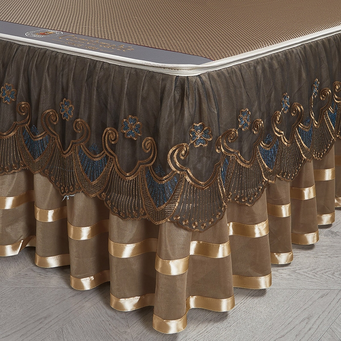 91家纺网 家纺一手货源 找家纺 情恒家纺 2025新款冰藤可拆卸床裙席三件套 皇朝 炽金