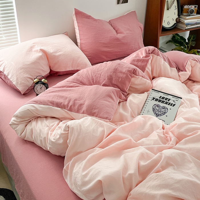 91家纺网 家纺一手货源 找家纺 优尚佳生活馆 2025新款ins风超柔褶皱亲肤磨毛水洗棉四件套双拼系列（风格二） 芭比粉红