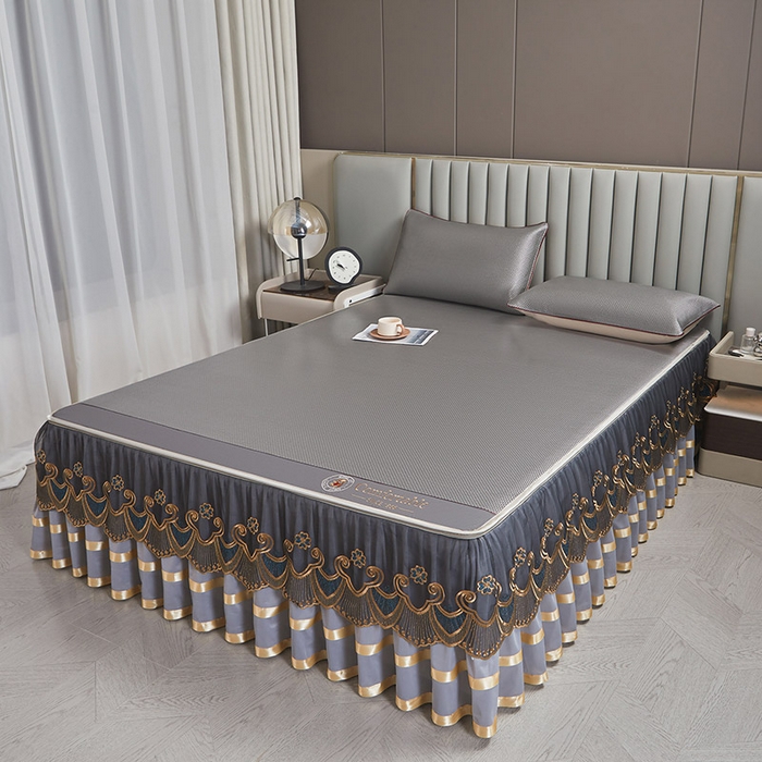 91家纺网 家纺一手货源 找家纺 情恒家纺 2025新款冰藤可拆卸床裙席三件套 皇朝 梦灰