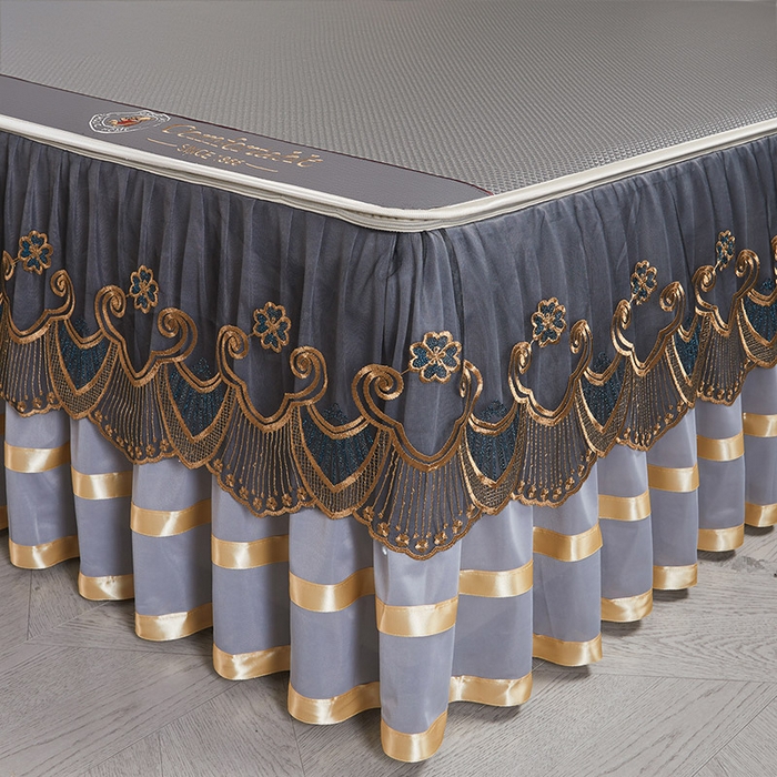 91家纺网 家纺一手货源 找家纺 情恒家纺 2025新款冰藤可拆卸床裙席三件套 皇朝 梦灰