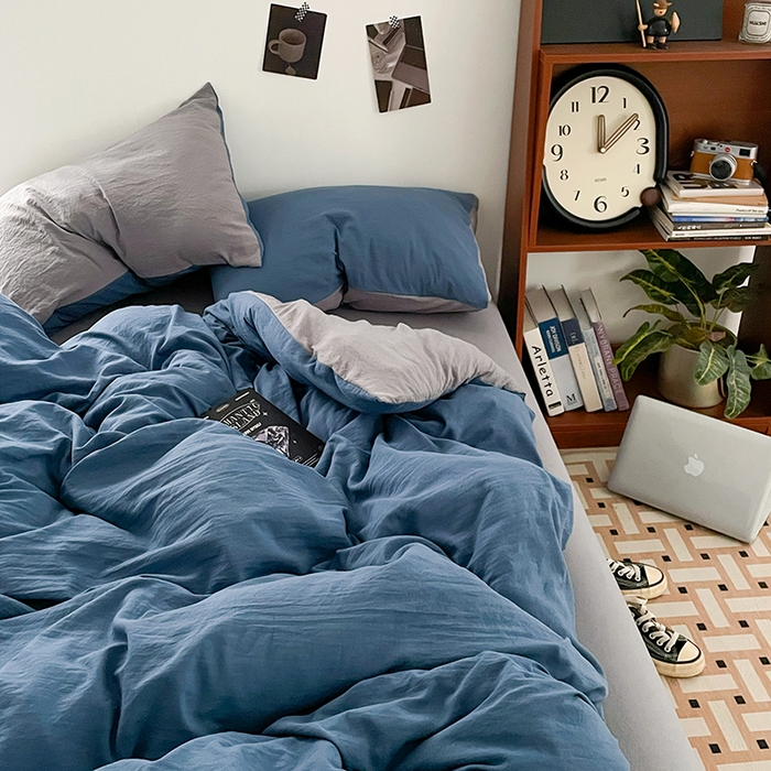 91家纺网 家纺一手货源 找家纺 优尚佳生活馆 2025新款ins风超柔褶皱亲肤磨毛水洗棉四件套双拼系列（风格二） 宝兰浅灰