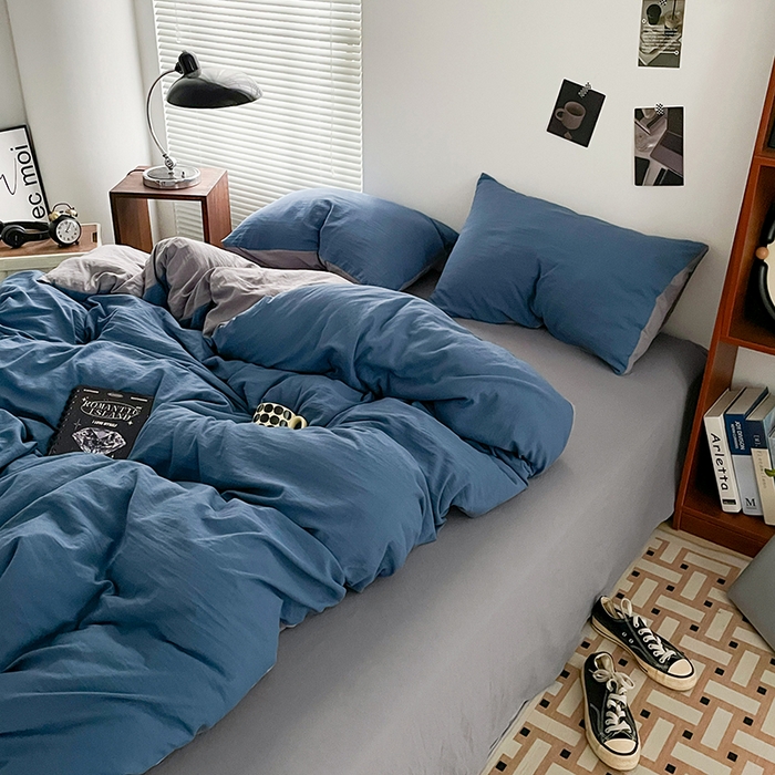 91家纺网 家纺一手货源 找家纺 优尚佳生活馆 2025新款ins风超柔褶皱亲肤磨毛水洗棉四件套双拼系列（风格二） 宝兰浅灰