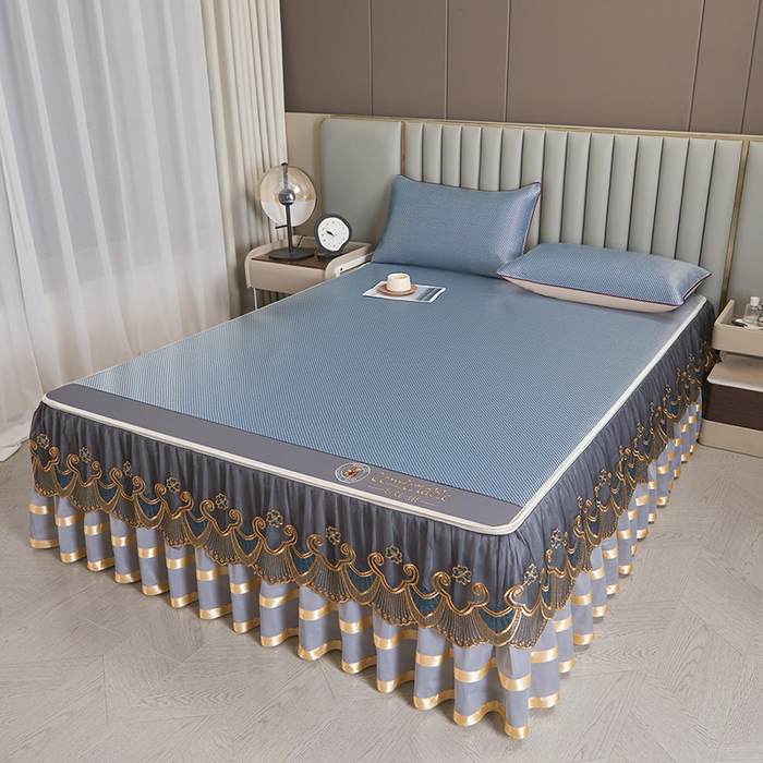 91家纺网 家纺一手货源 找家纺 情恒家纺 2025新款冰藤可拆卸床裙席三件套 皇朝 雾蓝