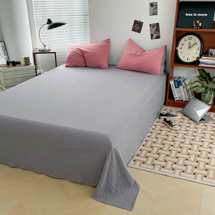 91家纺网 家纺一手货源 找家纺 优尚佳生活馆 2025新款ins风超柔褶皱亲肤磨毛水洗棉四件套双拼系列（风格二） 豆沙浅灰