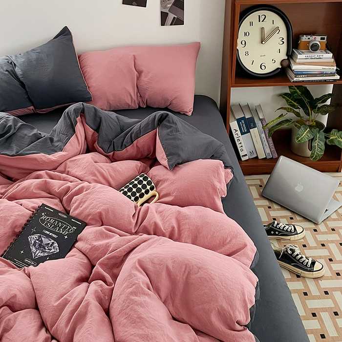 91家纺网 家纺一手货源 找家纺 优尚佳生活馆 2025新款ins风超柔褶皱亲肤磨毛水洗棉四件套双拼系列（风格二） 豆沙深灰