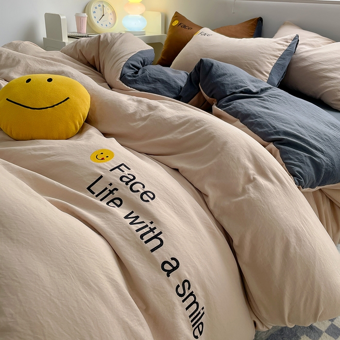 91家纺网 家纺一手货源 找家纺 优尚佳生活馆 2025新款水洗棉磨毛刺绣四件套 微笑-卡其灰