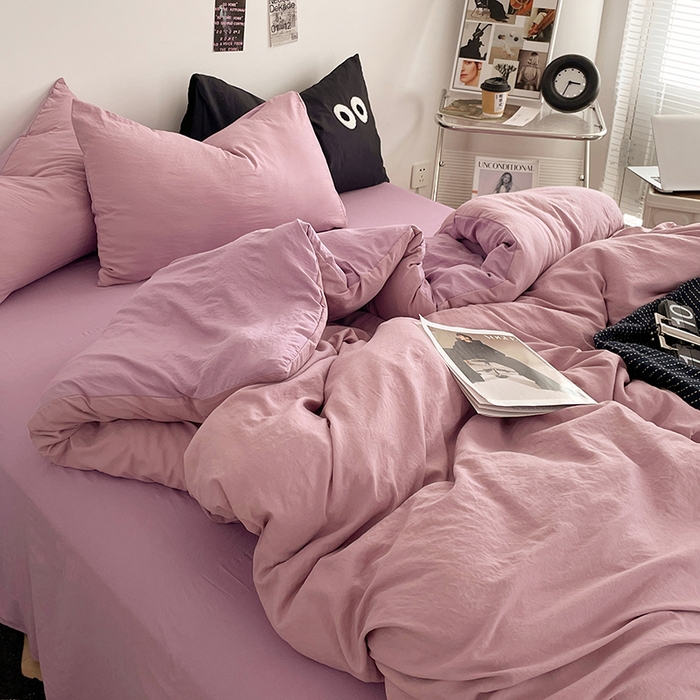 91家纺网 家纺一手货源 找家纺 优尚佳生活馆 2025新款ins风超柔褶皱亲肤磨毛水洗棉四件套双拼系列（风格一） 深紫浅紫