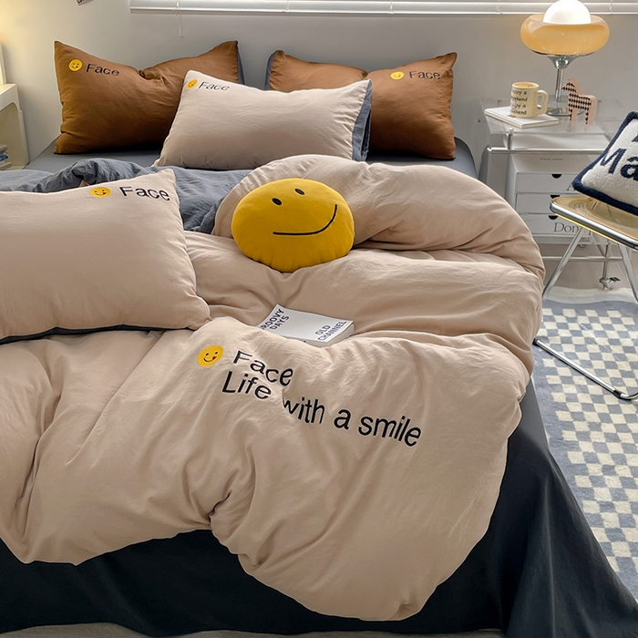 91家纺网 家纺一手货源 找家纺 优尚佳生活馆 2025新款水洗棉磨毛刺绣四件套 微笑-卡其灰