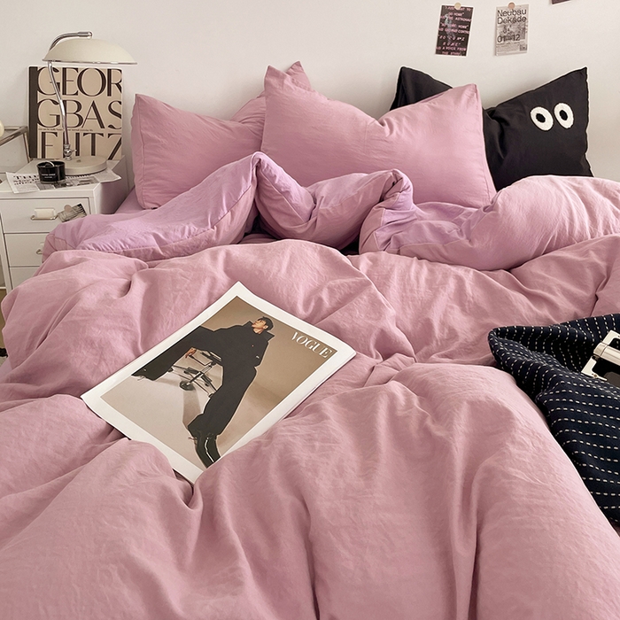 91家纺网 家纺一手货源 找家纺 优尚佳生活馆 2025新款ins风超柔褶皱亲肤磨毛水洗棉四件套双拼系列（风格一） 深紫浅紫