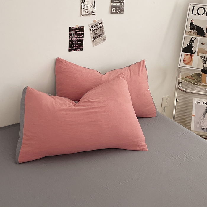 91家纺网 家纺一手货源 找家纺 优尚佳生活馆 2025新款ins风超柔褶皱亲肤磨毛水洗棉四件套双拼系列（风格一） 豆沙浅灰