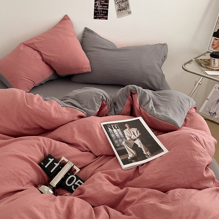 91家纺网 家纺一手货源 找家纺 优尚佳生活馆 2025新款ins风超柔褶皱亲肤磨毛水洗棉四件套双拼系列（风格一） 豆沙浅灰