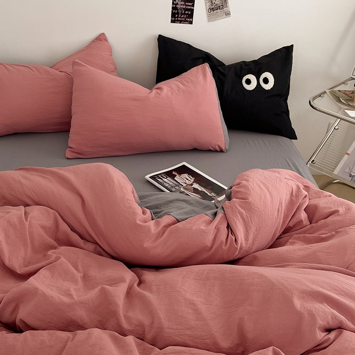 91家纺网 家纺一手货源 找家纺 优尚佳生活馆 2025新款ins风超柔褶皱亲肤磨毛水洗棉四件套双拼系列（风格一） 豆沙浅灰