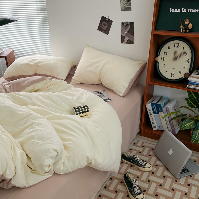 91家纺网 家纺一手货源 找家纺 优尚佳生活馆 2025新款ins风超柔褶皱亲肤磨毛水洗棉四件套双拼系列（风格二） 菊蕊奶黄