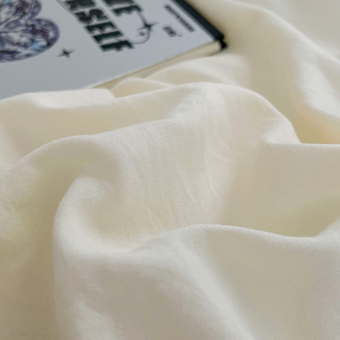 91家纺网 家纺一手货源 找家纺 优尚佳生活馆 2025新款ins风超柔褶皱亲肤磨毛水洗棉四件套双拼系列（风格二） 菊蕊奶黄