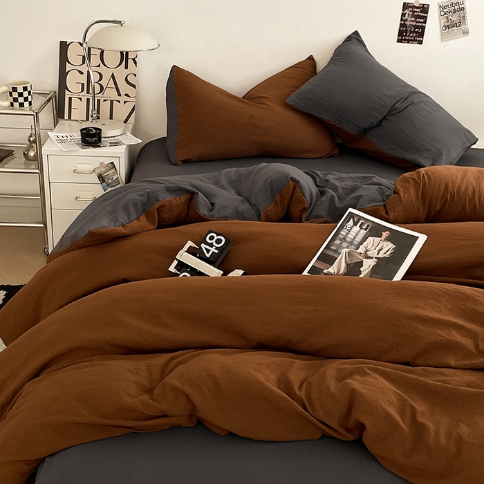 91家纺网 家纺一手货源 找家纺 优尚佳生活馆 2025新款ins风超柔褶皱亲肤磨毛水洗棉四件套双拼系列（风格一） 糖灰