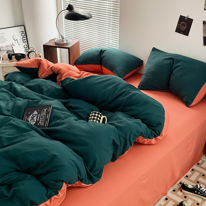 91家纺网 家纺一手货源 找家纺 优尚佳生活馆 2025新款ins风超柔褶皱亲肤磨毛水洗棉四件套双拼系列（风格二） 墨绿活力橙