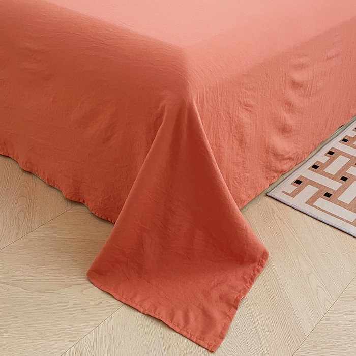 91家纺网 家纺一手货源 找家纺 优尚佳生活馆 2025新款ins风超柔褶皱亲肤磨毛水洗棉四件套双拼系列（风格二） 墨绿活力橙