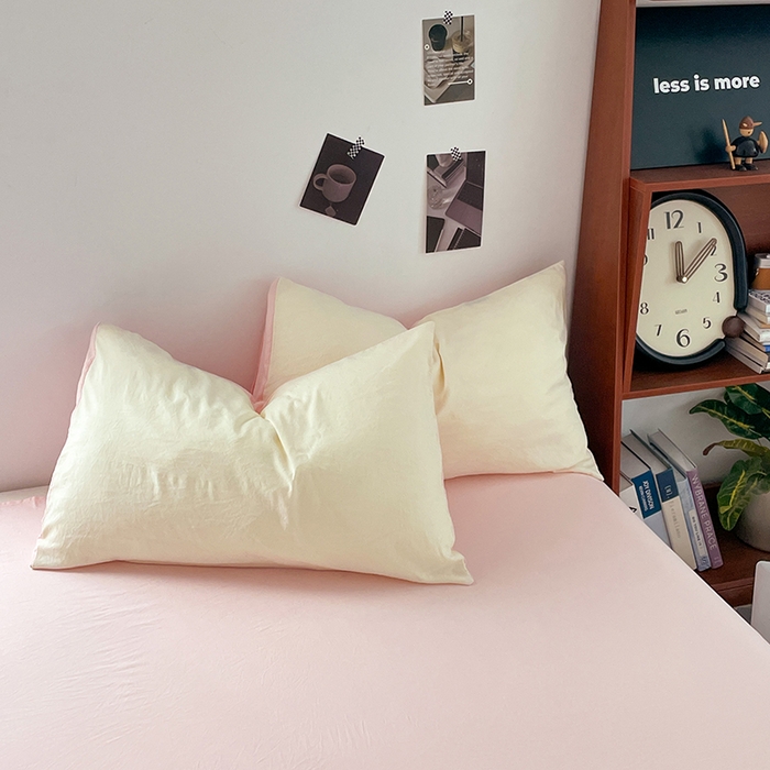 91家纺网 家纺一手货源 找家纺 优尚佳生活馆 2025新款ins风超柔褶皱亲肤磨毛水洗棉四件套双拼系列（风格二） 柠檬粉