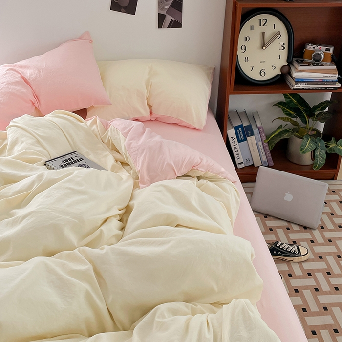 91家纺网 家纺一手货源 找家纺 优尚佳生活馆 2025新款ins风超柔褶皱亲肤磨毛水洗棉四件套双拼系列（风格二） 柠檬粉