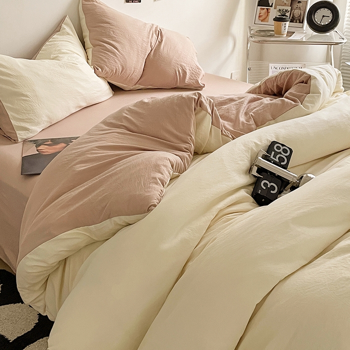 91家纺网 家纺一手货源 找家纺 优尚佳生活馆 2025新款ins风超柔褶皱亲肤磨毛水洗棉四件套双拼系列（风格一） 菊蕊奶黄