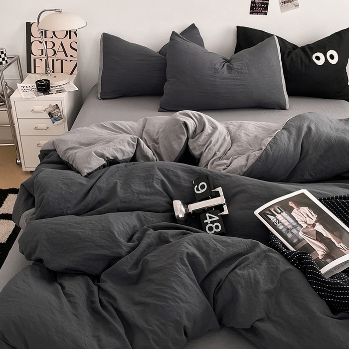 91家纺网 家纺一手货源 找家纺 优尚佳生活馆 2025新款ins风超柔褶皱亲肤磨毛水洗棉四件套双拼系列（风格一） 深浅灰