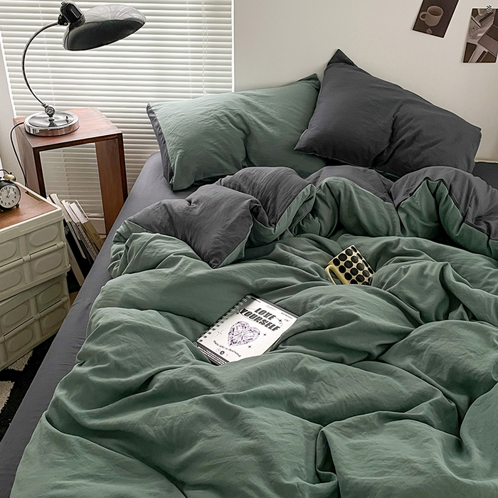 91家纺网 家纺一手货源 找家纺 优尚佳生活馆 2025新款ins风超柔褶皱亲肤磨毛水洗棉四件套双拼系列（风格二） 松绿深灰