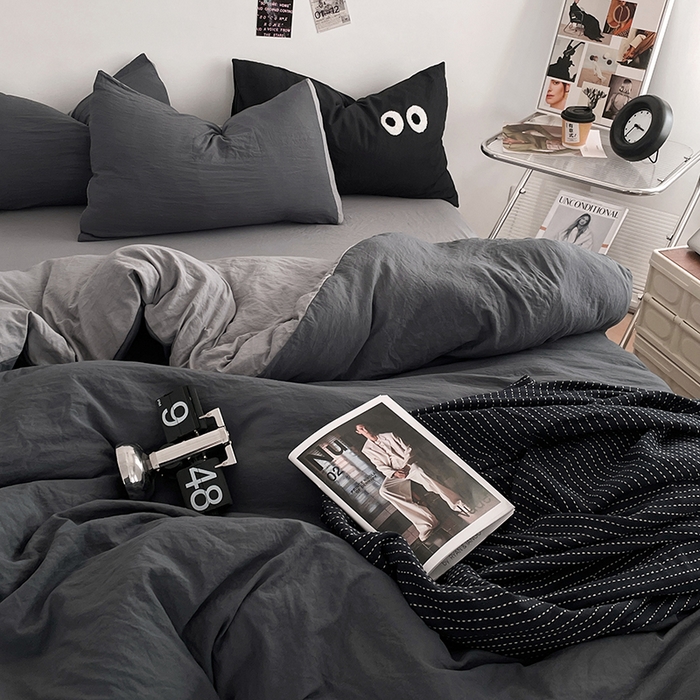 91家纺网 家纺一手货源 找家纺 优尚佳生活馆 2025新款ins风超柔褶皱亲肤磨毛水洗棉四件套双拼系列（风格一） 深浅灰