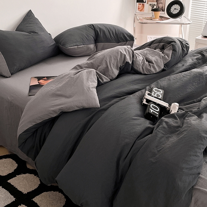 91家纺网 家纺一手货源 找家纺 优尚佳生活馆 2025新款ins风超柔褶皱亲肤磨毛水洗棉四件套双拼系列（风格一） 深浅灰