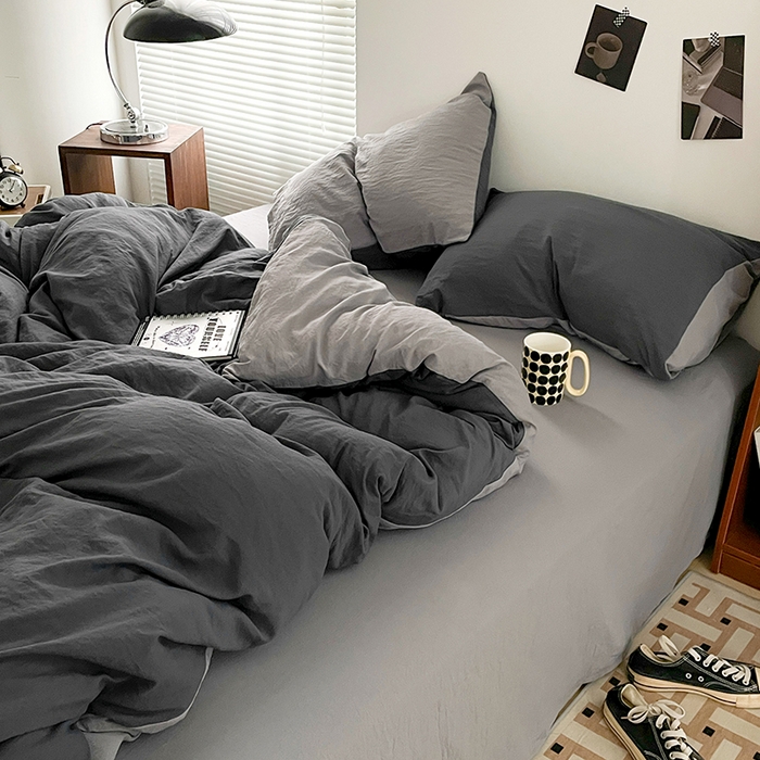 91家纺网 家纺一手货源 找家纺 优尚佳生活馆 2025新款ins风超柔褶皱亲肤磨毛水洗棉四件套双拼系列（风格二） 深浅灰