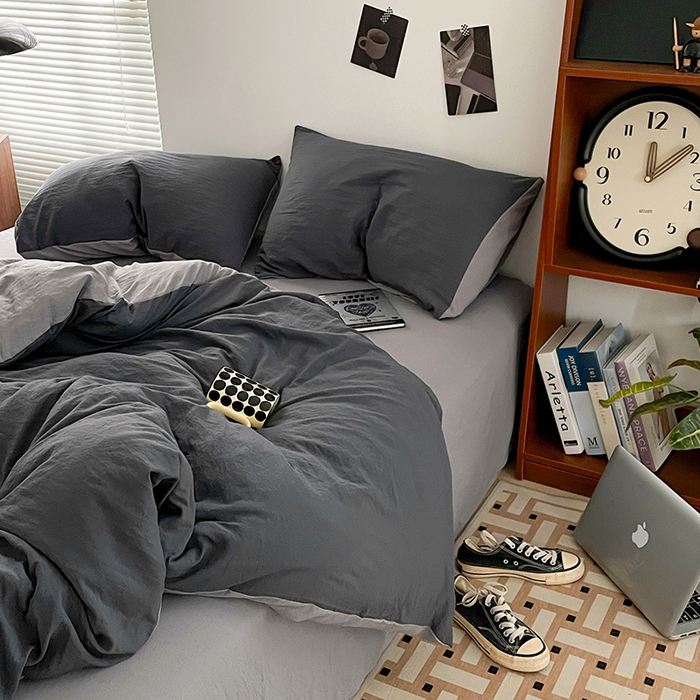 91家纺网 家纺一手货源 找家纺 优尚佳生活馆 2025新款ins风超柔褶皱亲肤磨毛水洗棉四件套双拼系列（风格二） 深浅灰