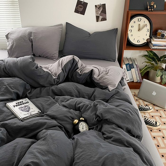 91家纺网 家纺一手货源 找家纺 优尚佳生活馆 2025新款ins风超柔褶皱亲肤磨毛水洗棉四件套双拼系列（风格二） 深浅灰